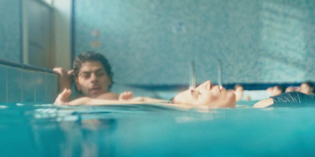 Sink: A Mother’s Unbreakable Bond Under Pressure