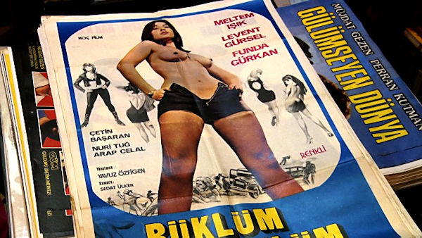 Remake, Remix, Rip-Off: About Copy Culture & Turkish Pop Cinema